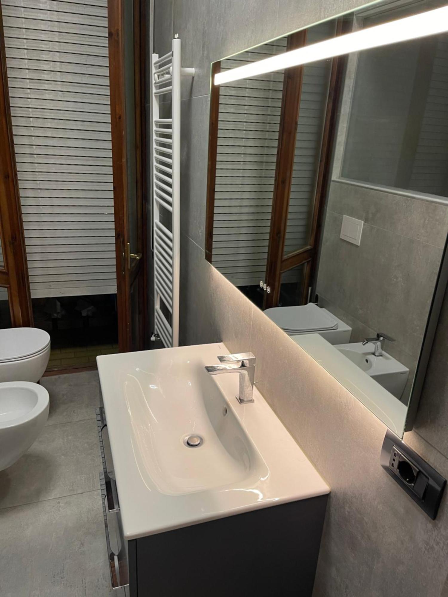 Apartament Bilocale Zona Navigli Mediolan Zewnętrze zdjęcie