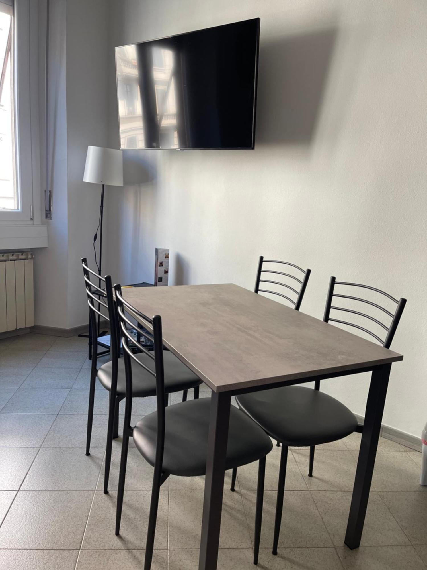Apartament Bilocale Zona Navigli Mediolan Zewnętrze zdjęcie